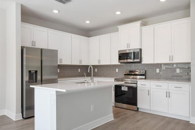 407 W HARVARD STREET, Inverness, FL 34452