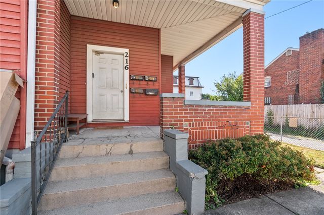 216 Clifton Ave, Sharpsburg, PA 15215