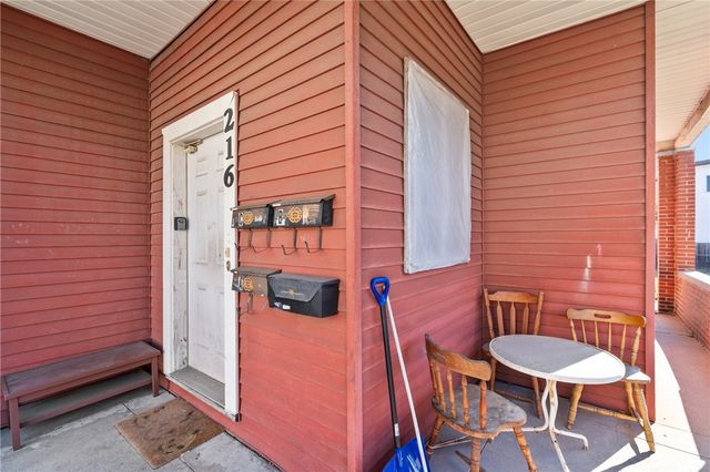 216 Clifton Ave, Sharpsburg, PA 15215