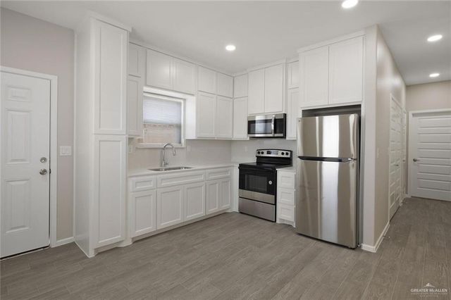 740 N Alamo Road 23, Alamo, TX 78516