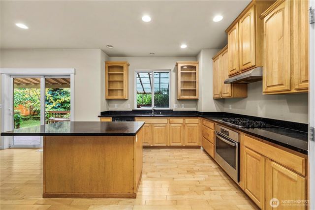 4942 97th Avenue W, University Place, WA 98467