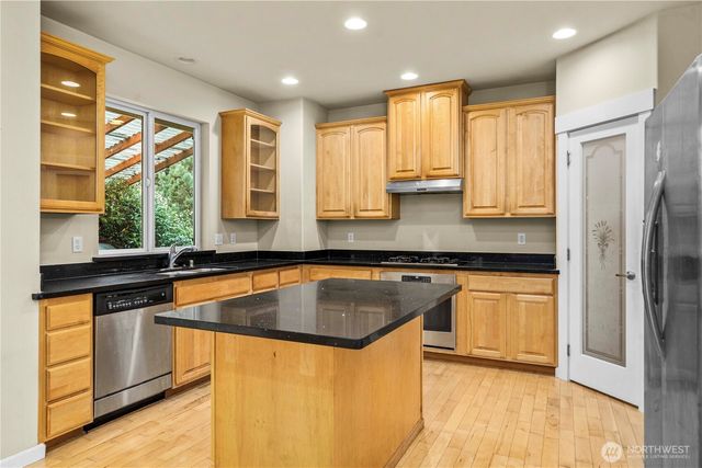 4942 97th Avenue W, University Place, WA 98467