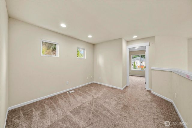 4942 97th Avenue W, University Place, WA 98467