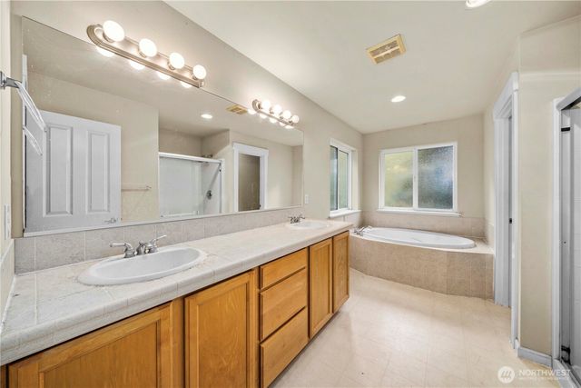 4942 97th Avenue W, University Place, WA 98467