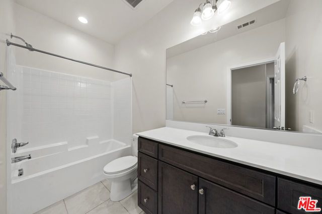 738 Ash Lane, Pomona, CA 91767