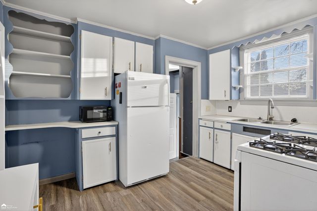 3320 W Genesee Avenue, Saginaw, MI 48602