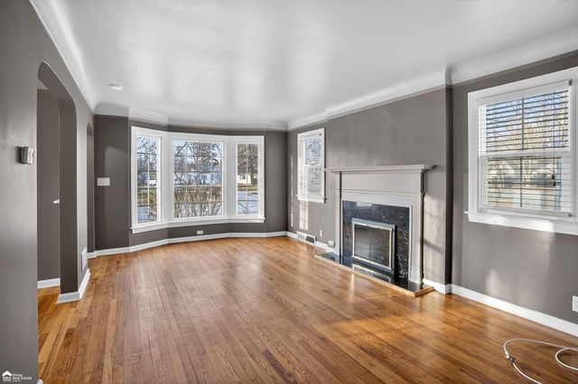 3320 W Genesee Avenue, Saginaw, MI 48602