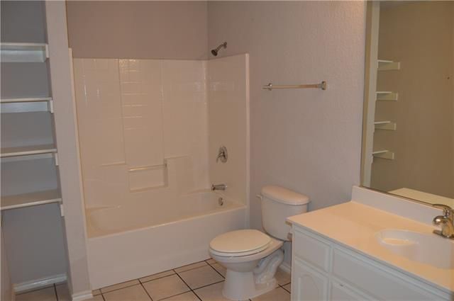 6100 Horse Trap Drive, Fort Worth, TX 76179