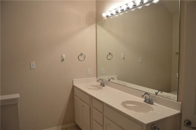 6100 Horse Trap Drive, Fort Worth, TX 76179