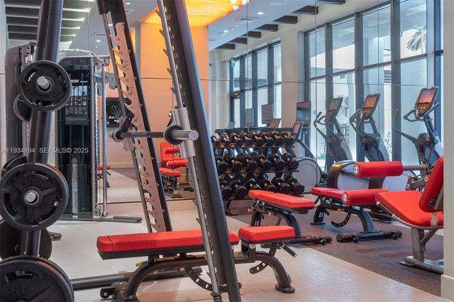 221 SW 12th St 404, Miami, FL 33130