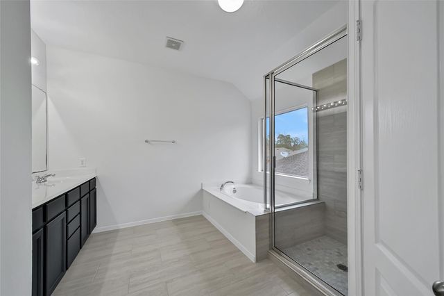 18906 Knobby Oaks Place, Magnolia, TX 77355