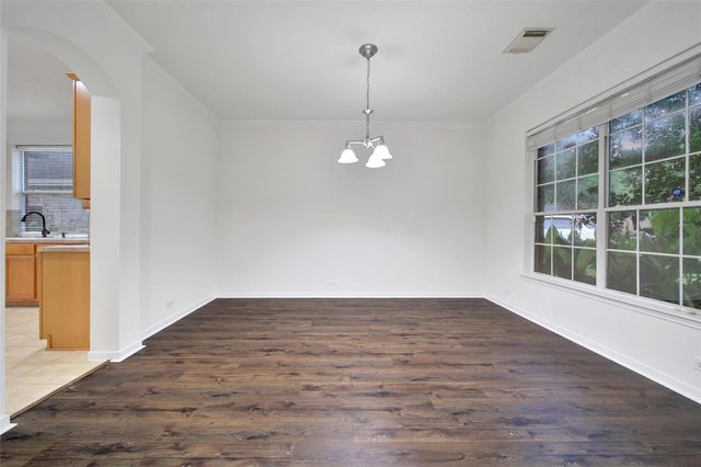 18906 Knobby Oaks Place, Magnolia, TX 77355