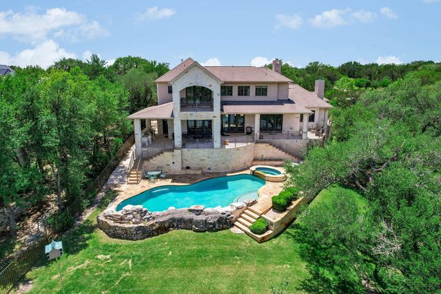 3004 Travis Lakeside DR, Spicewood, TX 78669