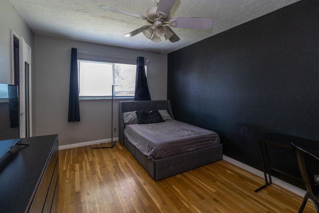 4281 N 5th Street, Fresno, CA 93726