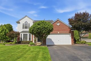 6263 Shadetree Court, Genoa Township, MI 48843