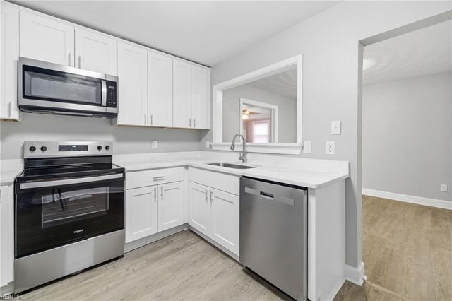 1654 E Bayview BLVD, Norfolk, VA 23503