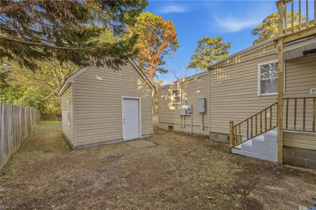 1654 E Bayview BLVD, Norfolk, VA 23503