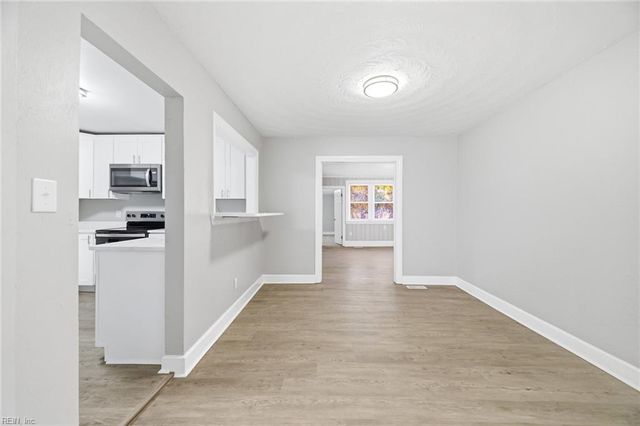 1654 E Bayview BLVD, Norfolk, VA 23503