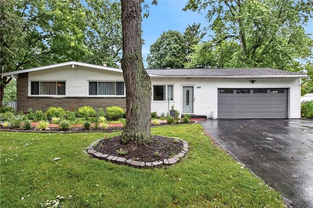 624 Pinnacle Road, Henrietta, NY 14534