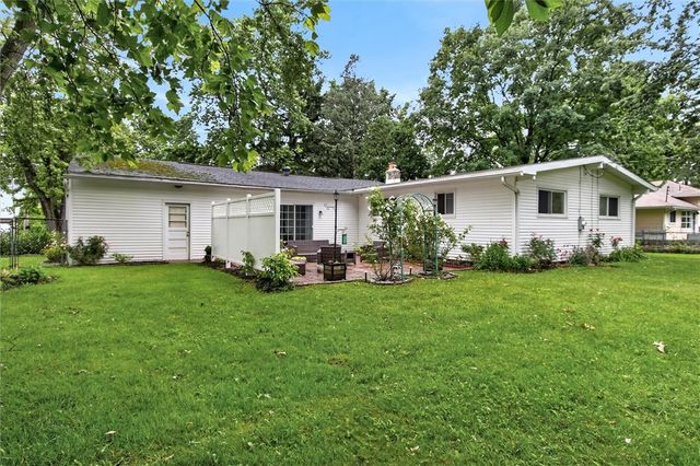624 Pinnacle Road, Henrietta, NY 14534