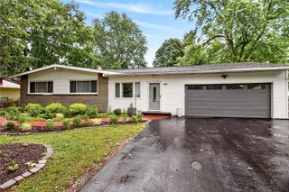 624 Pinnacle Road, Henrietta, NY 14534