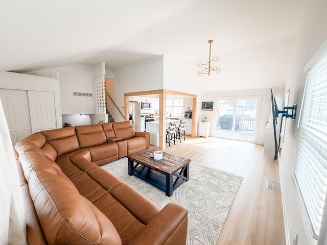 4819 Calvin Drive, Columbus, OH 43227