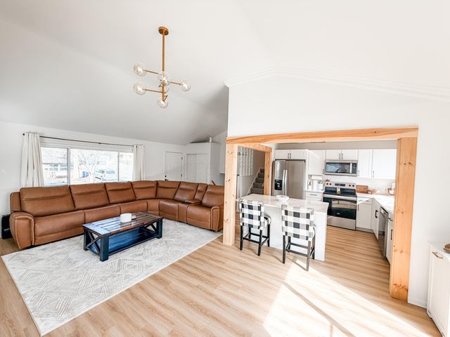 4819 Calvin Drive, Columbus, OH 43227