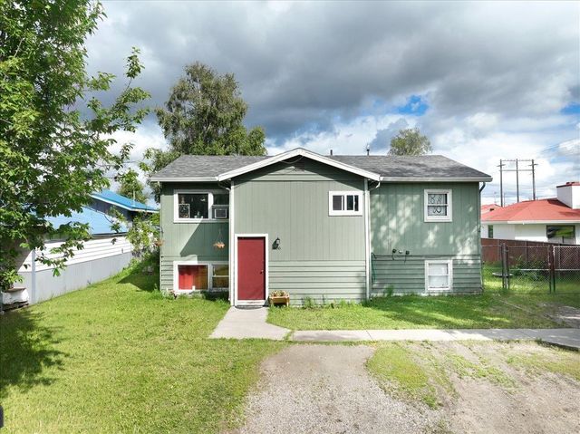 1406 2ND AVENUE, Fairbanks, AK 99701