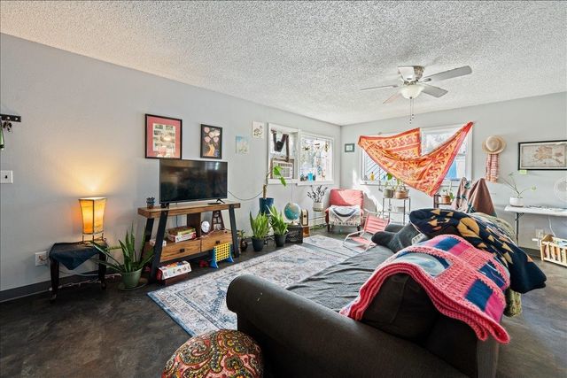 1406 2ND AVENUE, Fairbanks, AK 99701