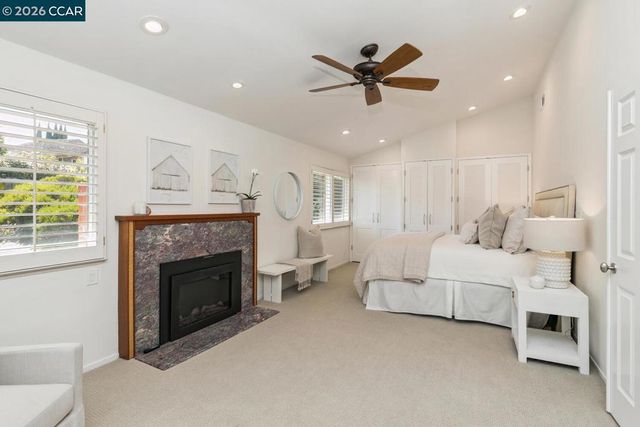 1555 Pebblebrook Ct, Walnut Creek, CA 94596