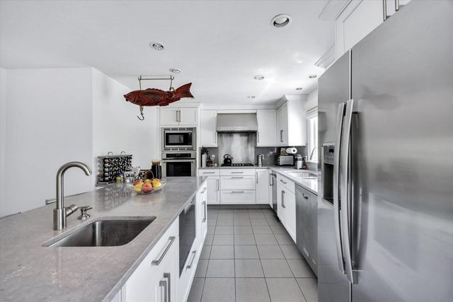 108 Wintergreen Lane, Brewster, MA 02631
