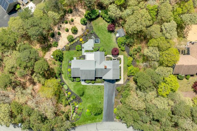 108 Wintergreen Lane, Brewster, MA 02631