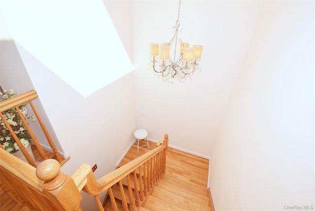 207-22 Jordan Drive 93 U, Bayside, NY 11360