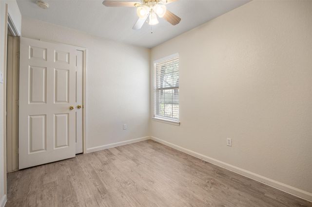 21513 Pershing Ave A, Lago Vista, TX 78645