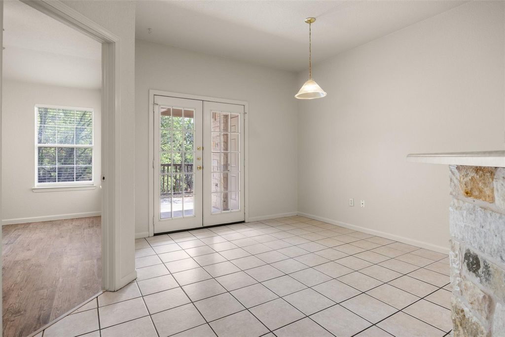 21513 Pershing Ave A, Lago Vista, TX 78645