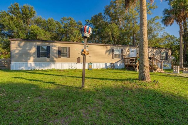 935 S CRYSTAL GROVE POINT, Homosassa, FL 34448