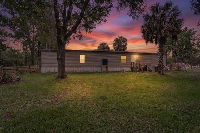 935 S CRYSTAL GROVE POINT, Homosassa, FL 34448