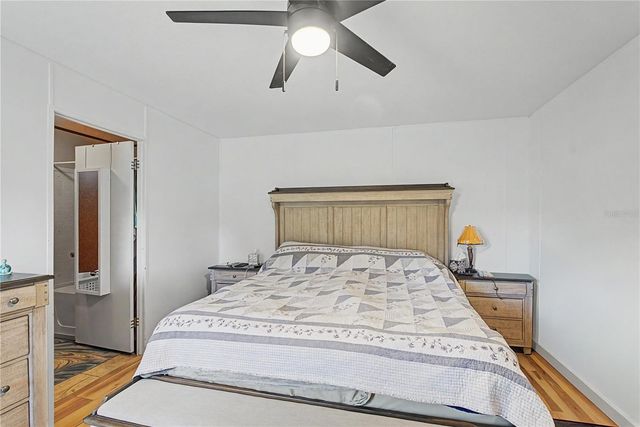 935 S CRYSTAL GROVE POINT, Homosassa, FL 34448