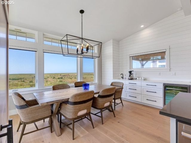 1398 N OCEAN Ave, Gearhart, OR 97138