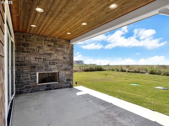 1398 N OCEAN Ave, Gearhart, OR 97138