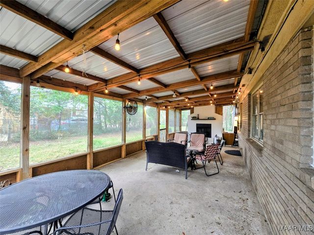 102 Pinehaardt Drive, Selma, AL 36701