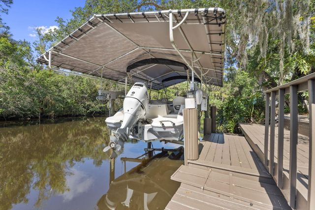 207 Cardinal Trail, Stuart, FL 34997