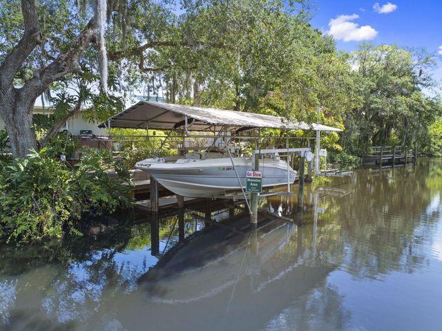 207 Cardinal Trail, Stuart, FL 34997