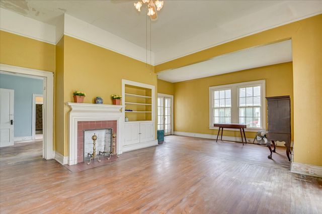 818 Academy Avenue, Waynesboro, GA 30830