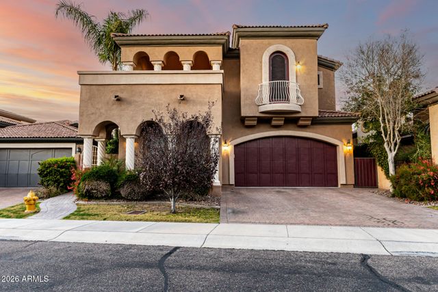 3418 E PYRENEES Pass, Phoenix, AZ 85018