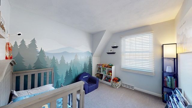 11 Maplewood Dr, Townsend, MA 01469