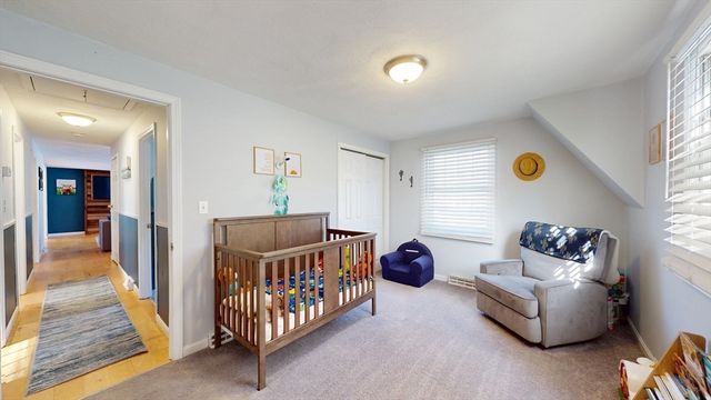 11 Maplewood Dr, Townsend, MA 01469