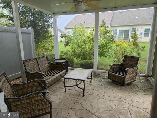 121 AMBROSE LN, Fredericksburg, VA 22406