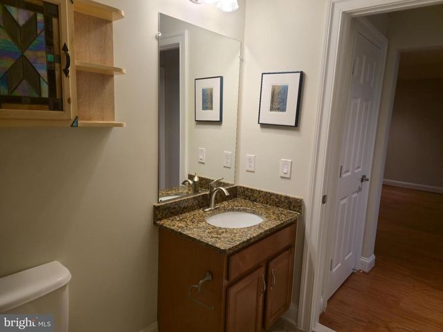 121 AMBROSE LN, Fredericksburg, VA 22406