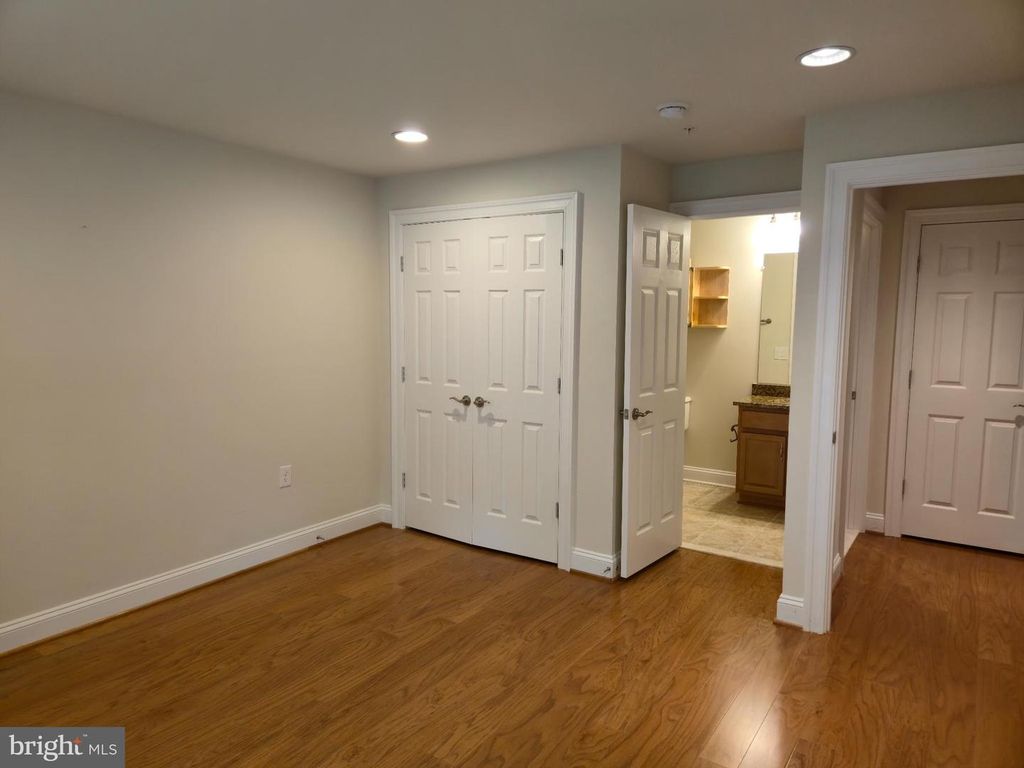 121 AMBROSE LN, Fredericksburg, VA 22406